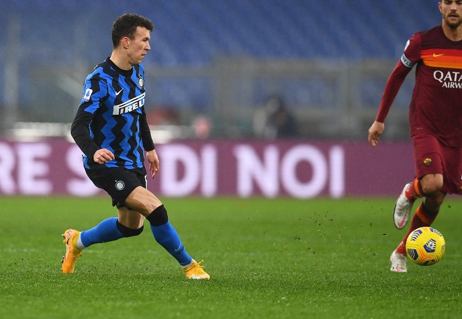 半岛体育在线官网-国际比赛日体能课后，费耶诺德手感冰凉备战意甲，震撼外界，数据趋势出现新变化