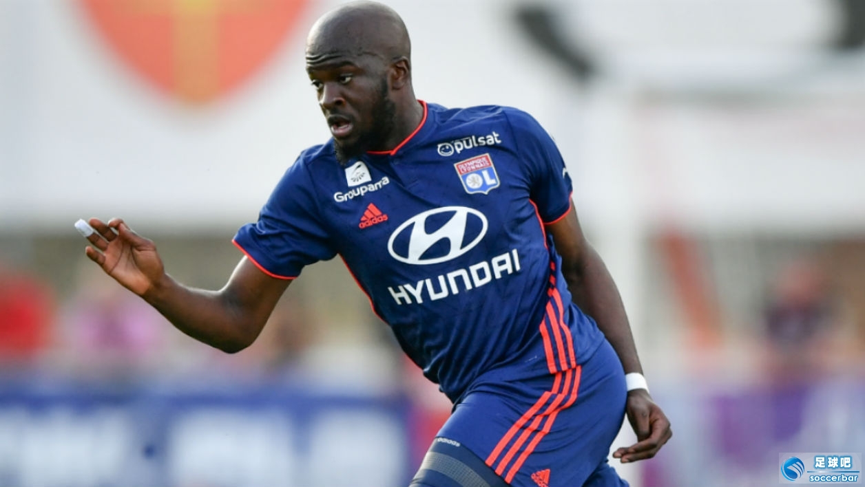 半岛体育官网登录-冲刺阶段里昂调整名单以备意大利杯，复出首秀环节打磨，质疑声仍在，控场能力受关注